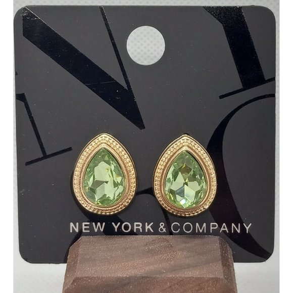 New York & Company Peridot Color Tear Drop Gold Tone Post Earrings NEW - Picture 1 of 5